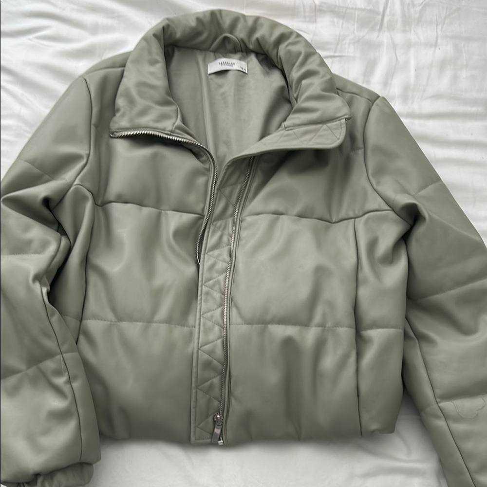 Stylish Olive Green Puffer Jacket